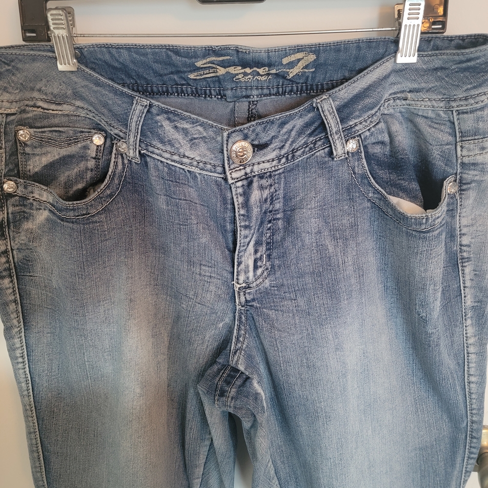 Seven7 Luxe Women's Light Blue Cropped Jeans